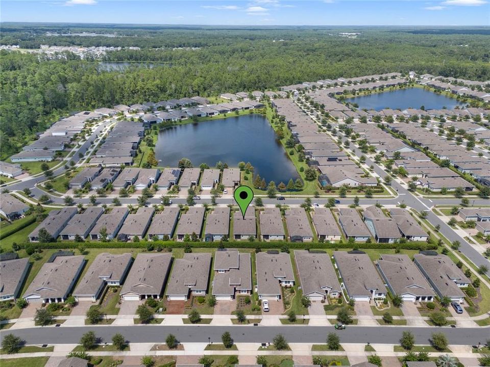 Aerial view of home's location & surrounding neighborhood area