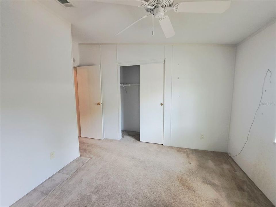 For Rent: $3,000 (2 beds, 2 baths, 1400 Square Feet)