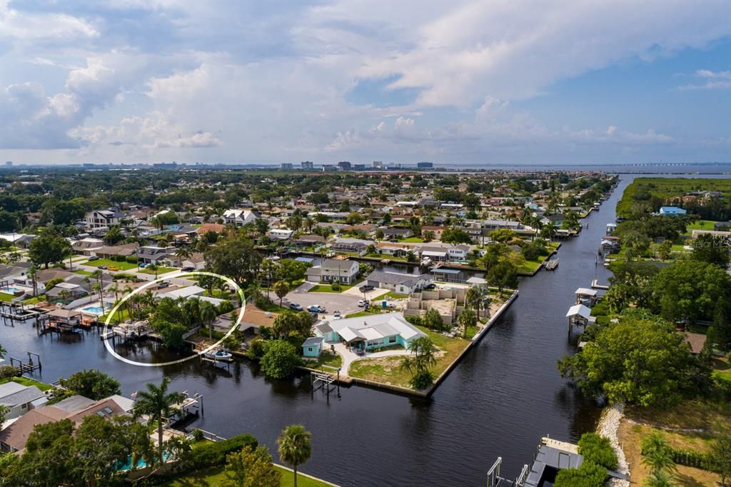 For Sale: $855,000 (4 beds, 3 baths, 2362 Square Feet)