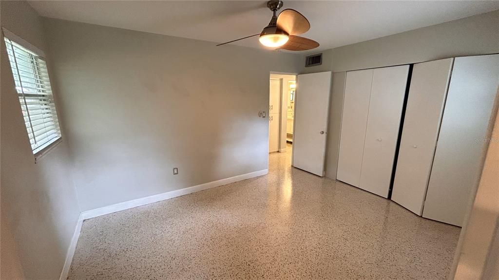 For Rent: $2,775 (2 beds, 2 baths, 1045 Square Feet)