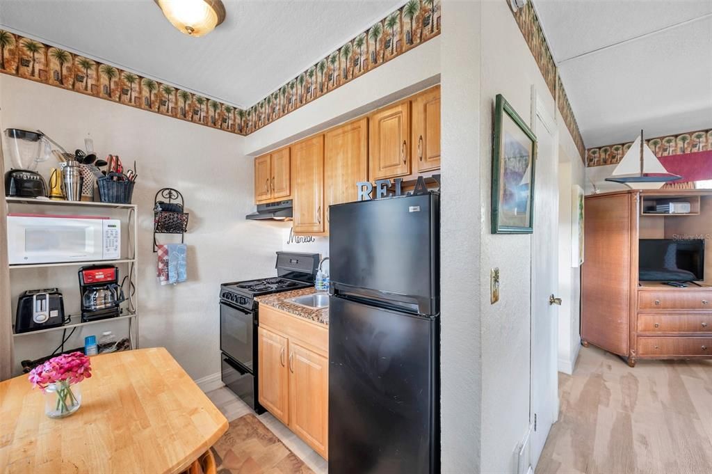 For Sale: $309,000 (0 beds, 1 baths, 340 Square Feet)