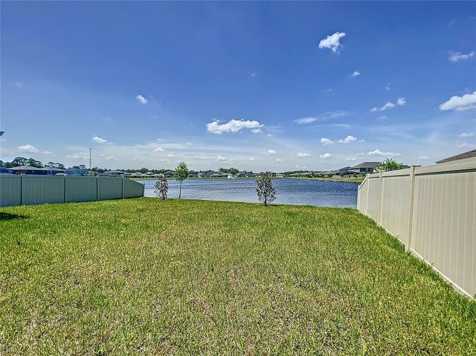 Active With Contract: $2,400 (4 beds, 2 baths, 1696 Square Feet)