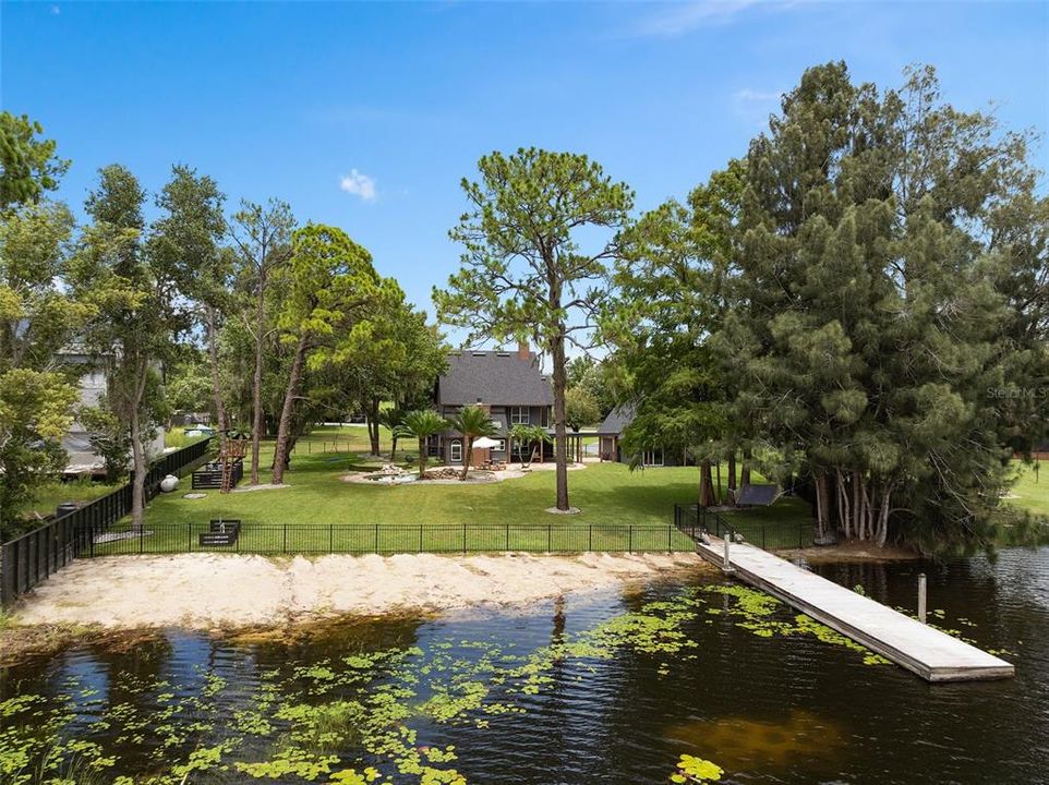 Lake front and Deck