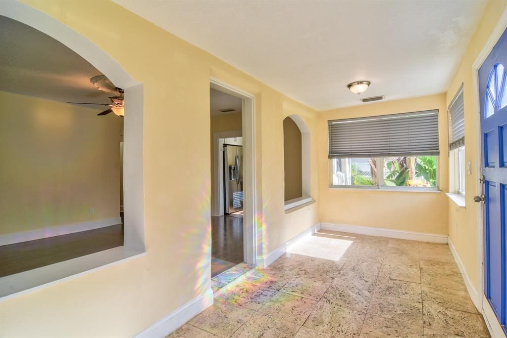 Active With Contract: $2,250 (3 beds, 2 baths, 1467 Square Feet)