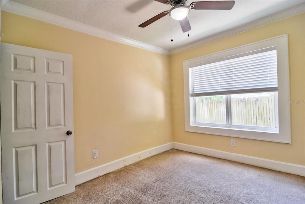 Active With Contract: $2,250 (3 beds, 2 baths, 1467 Square Feet)