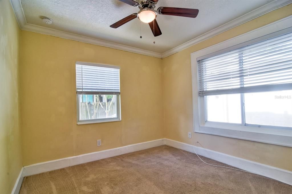 Active With Contract: $2,250 (3 beds, 2 baths, 1467 Square Feet)