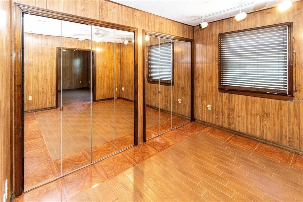 Activo con contrato: $675,000 (0 camas, 0 baños, 5370 Pies cuadrados)