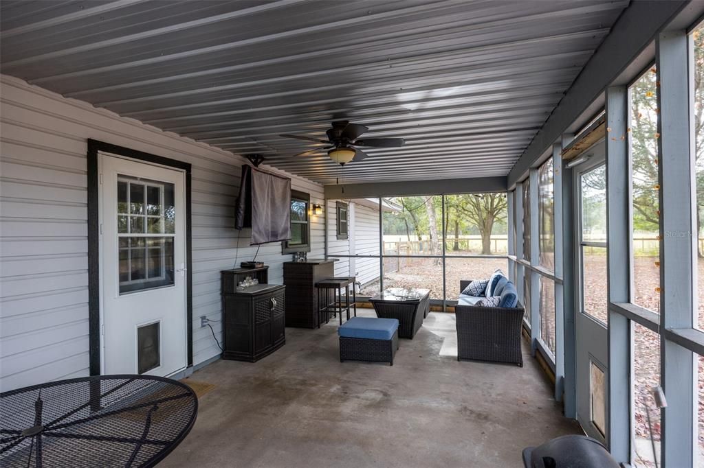 Rear Screened Porch