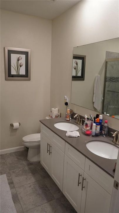 Active With Contract: $2,400 (3 beds, 2 baths, 1671 Square Feet)