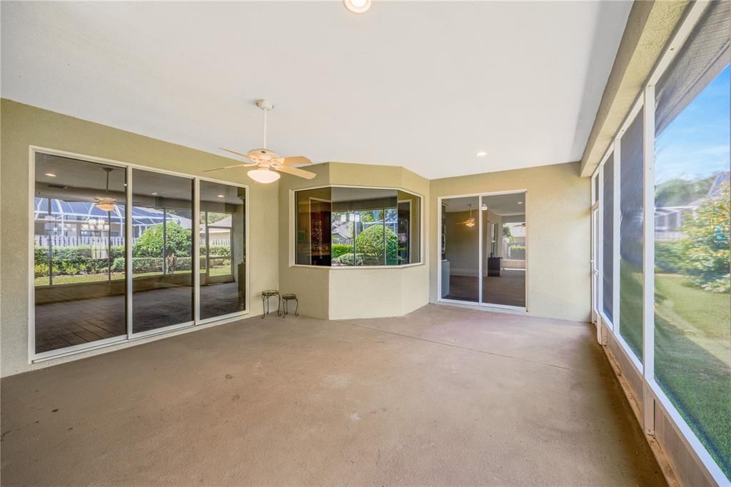 806 Red Ash Ct - Lanai