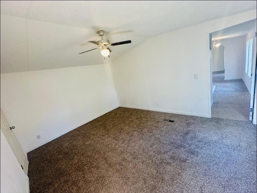 For Sale: $159,000 (3 beds, 2 baths, 1200 Square Feet)