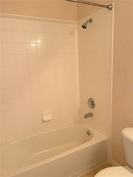 For Rent: $1,995 (2 beds, 2 baths, 1305 Square Feet)