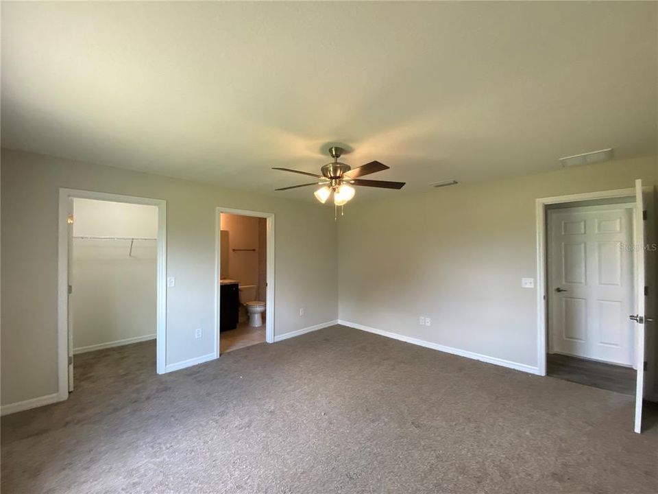 For Rent: $1,695 (3 beds, 2 baths, 1341 Square Feet)