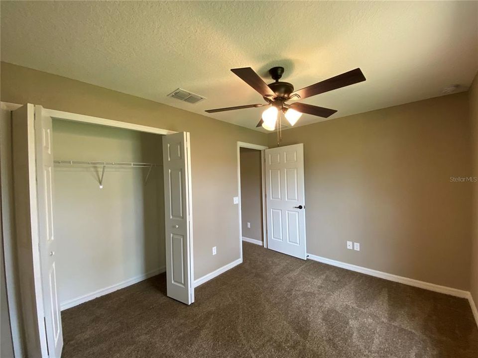 For Rent: $1,650 (3 beds, 2 baths, 1352 Square Feet)