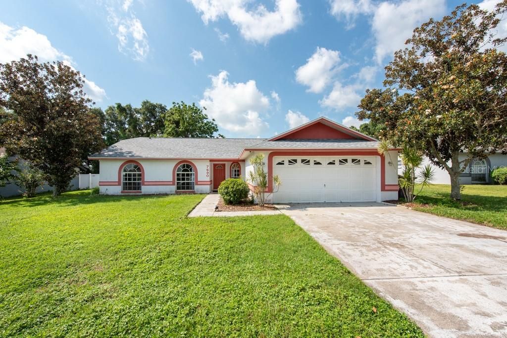 Active With Contract: $400,000 (4 beds, 2 baths, 1665 Square Feet)