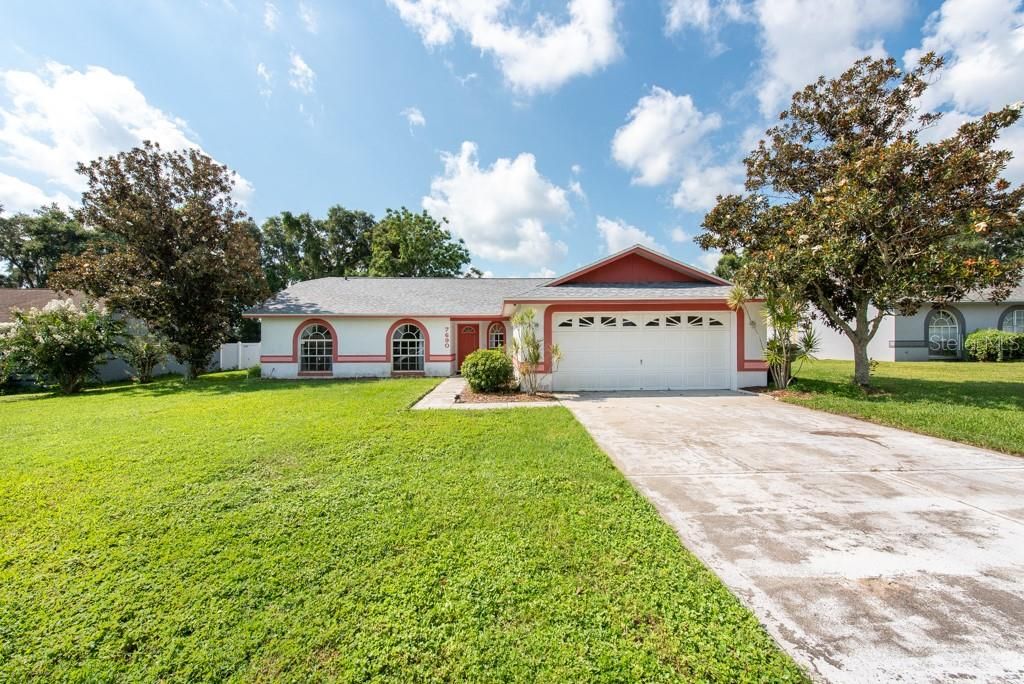 Active With Contract: $400,000 (4 beds, 2 baths, 1665 Square Feet)