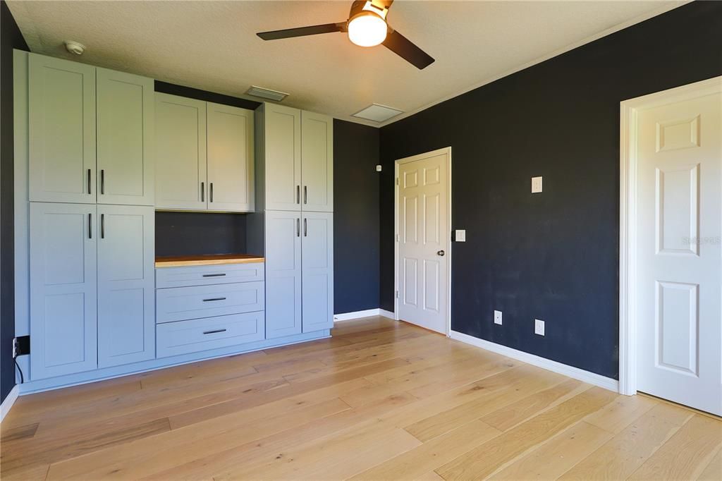 Active With Contract: $349,000 (4 beds, 2 baths, 1870 Square Feet)