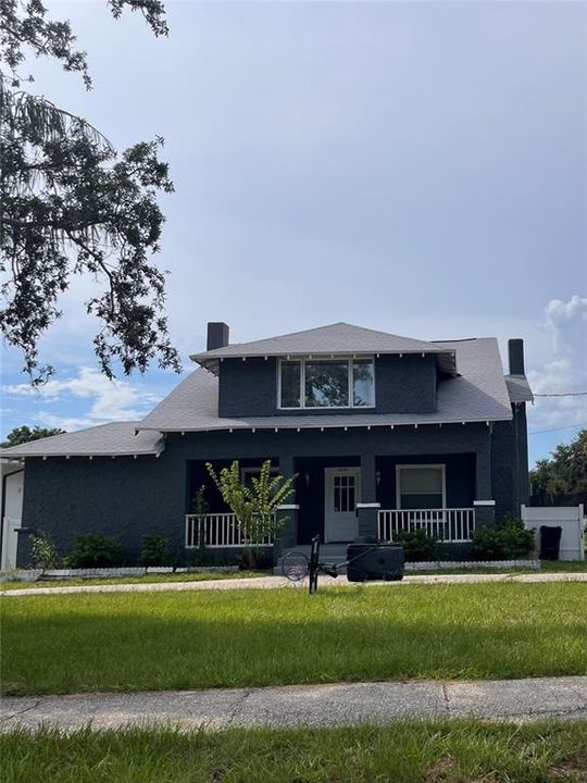 Recently Rented: $3,500 (4 beds, 4 baths, 2716 Square Feet)