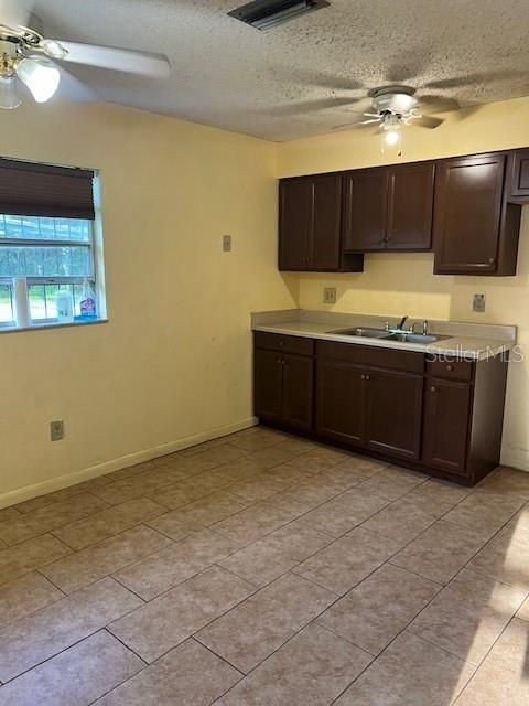 For Sale: $138,000 (3 beds, 1 baths, 950 Square Feet)