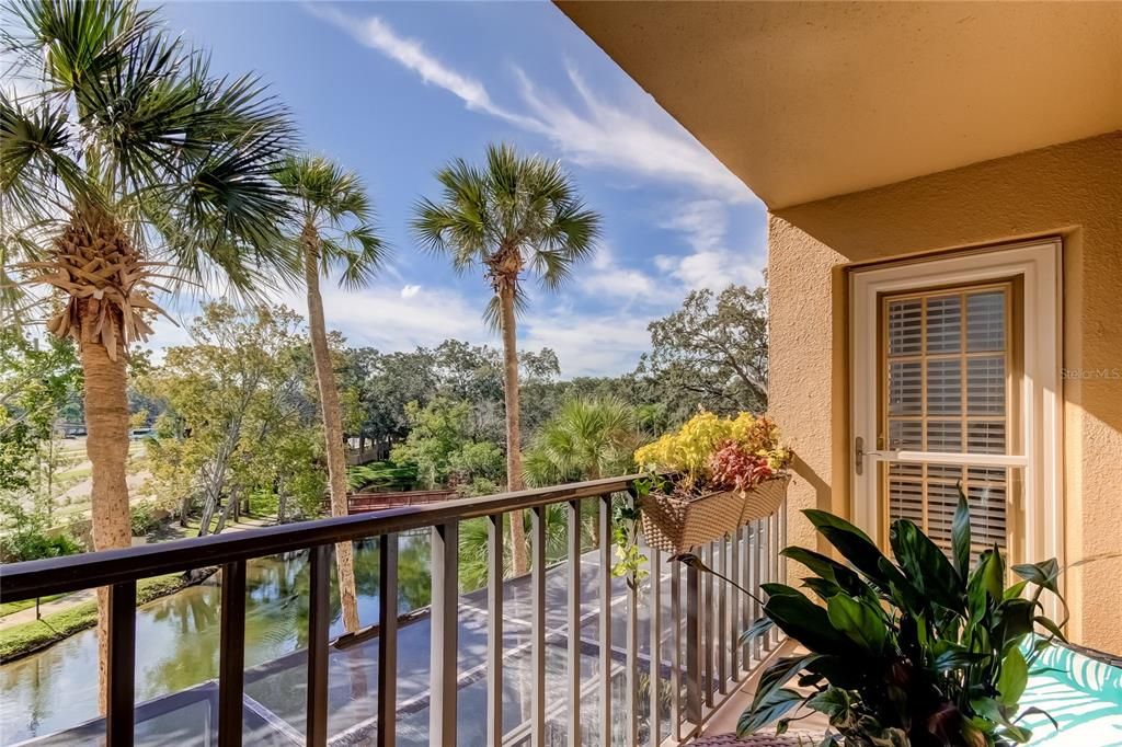 Enjoy coffee on the balcony overlooking the pond!