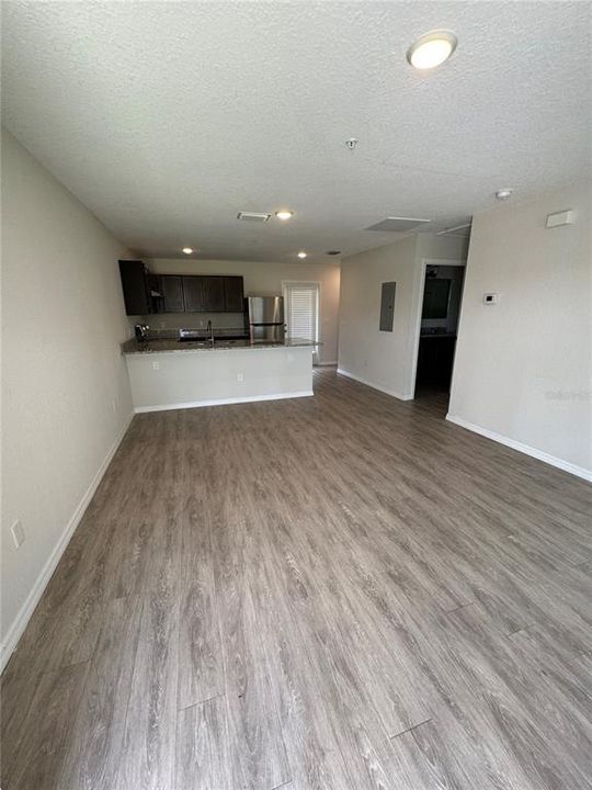 Active With Contract: $590,000 (0 beds, 0 baths, 3463 Square Feet)