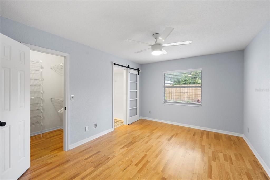 Active With Contract: $2,800 (3 beds, 2 baths, 1008 Square Feet)