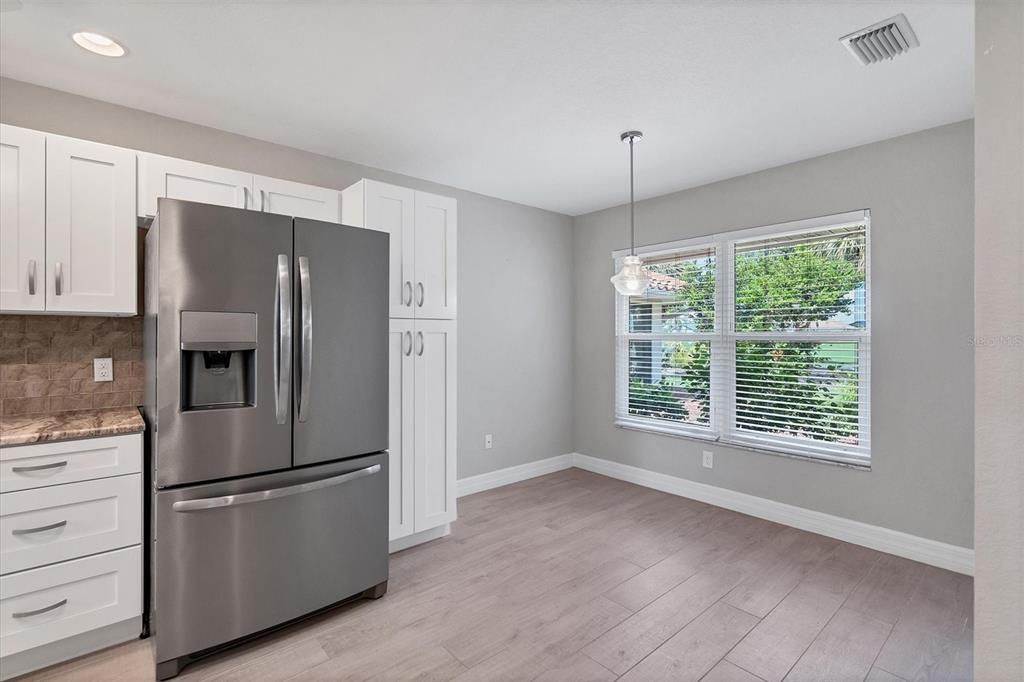 kitchen dinette area