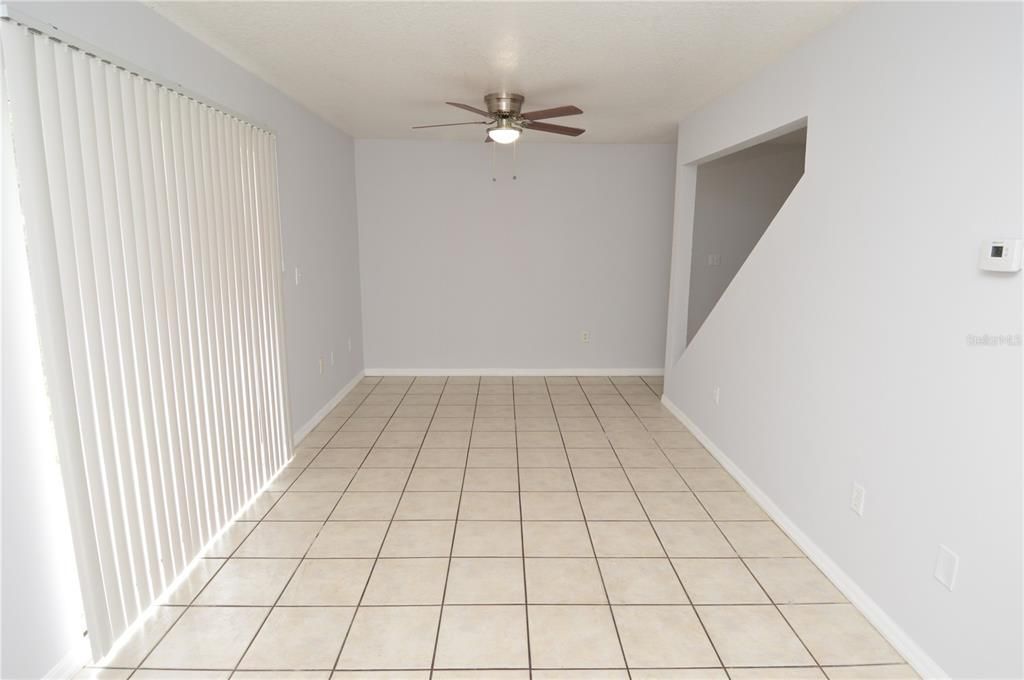 Active With Contract: $1,650 (2 beds, 2 baths, 1140 Square Feet)