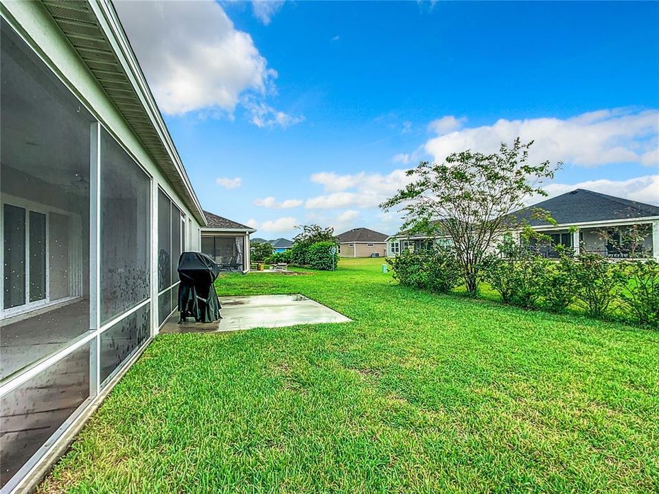 Active With Contract: $574,900 (3 beds, 3 baths, 1925 Square Feet)