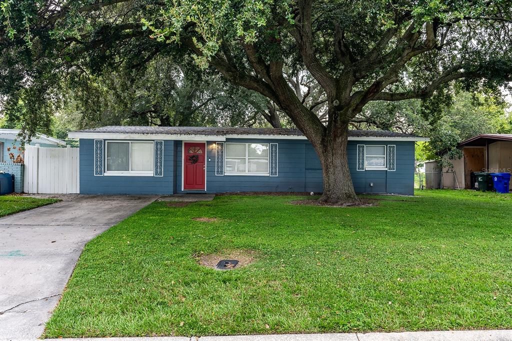 For Sale: $262,900 (3 beds, 1 baths, 1047 Square Feet)