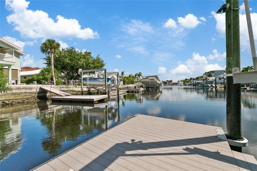 For Sale: $799,000 (3 beds, 3 baths, 2244 Square Feet)