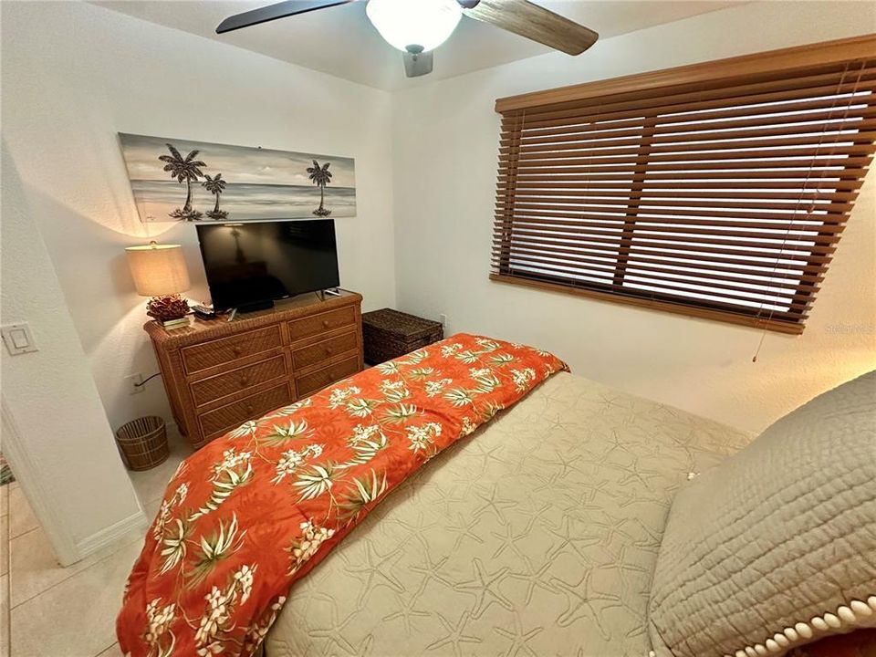 En Venta: $449,900 (2 camas, 2 baños, 1236 Pies cuadrados)