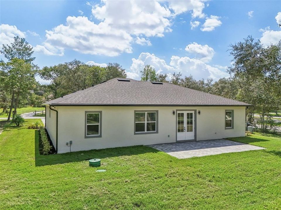 For Sale: $479,999 (4 beds, 2 baths, 2000 Square Feet)