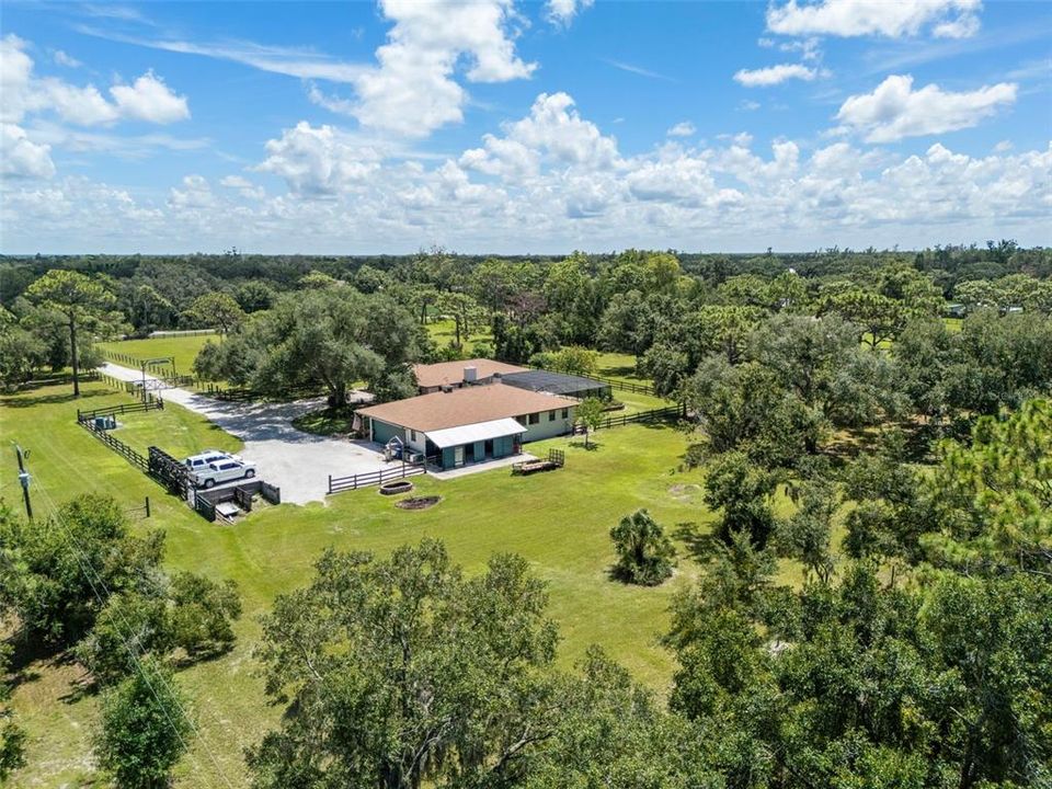 For Sale: $1,500,000 (5 beds, 3 baths, 3604 Square Feet)