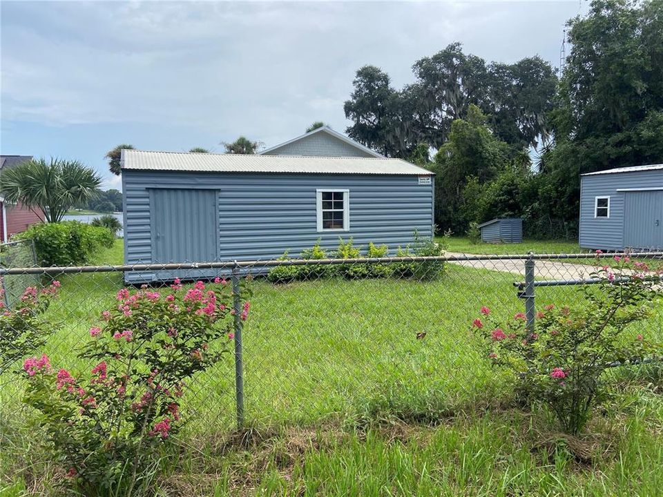 For Sale: $547,000 (3 beds, 2 baths, 1782 Square Feet)