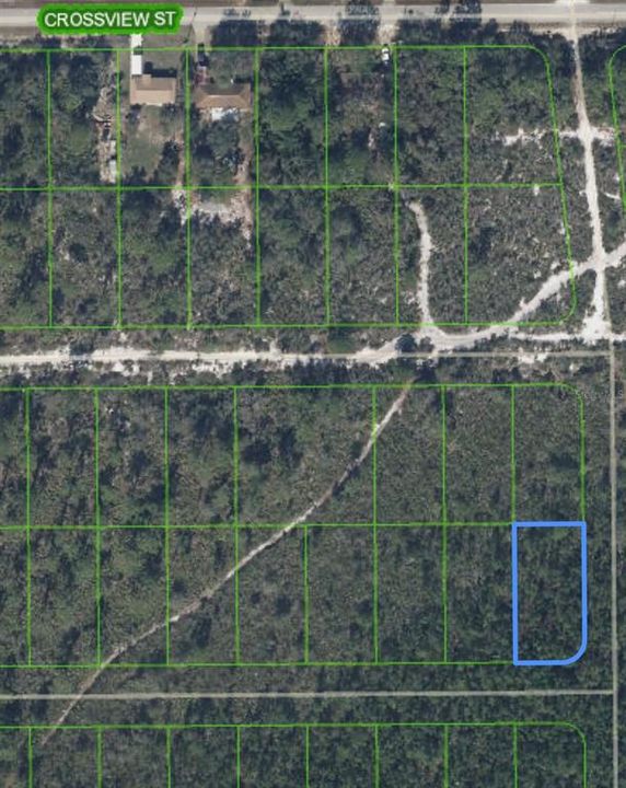 En Venta: $8,000 (0.26 acres)