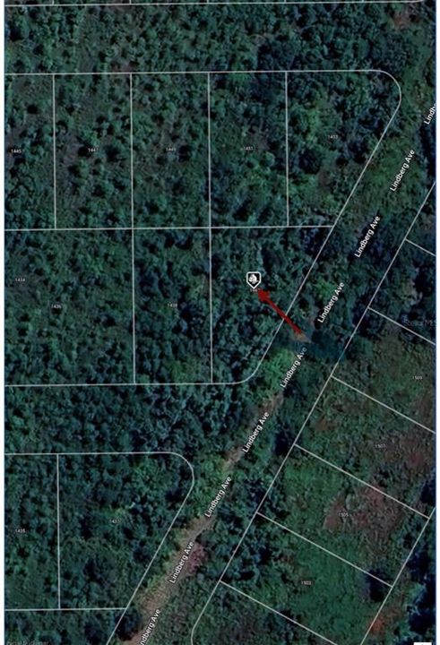 На продажу: $7,900 (0.25 acres)