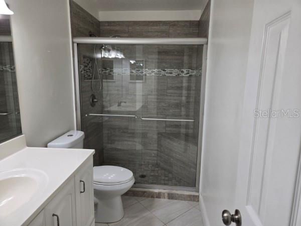 Active With Contract: $1,600 (2 beds, 2 baths, 1003 Square Feet)