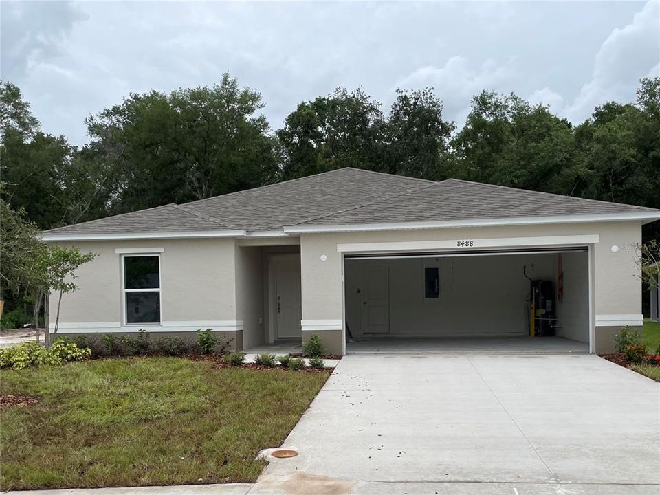 Recently Sold: $442,354 (4 beds, 2 baths, 1989 Square Feet)