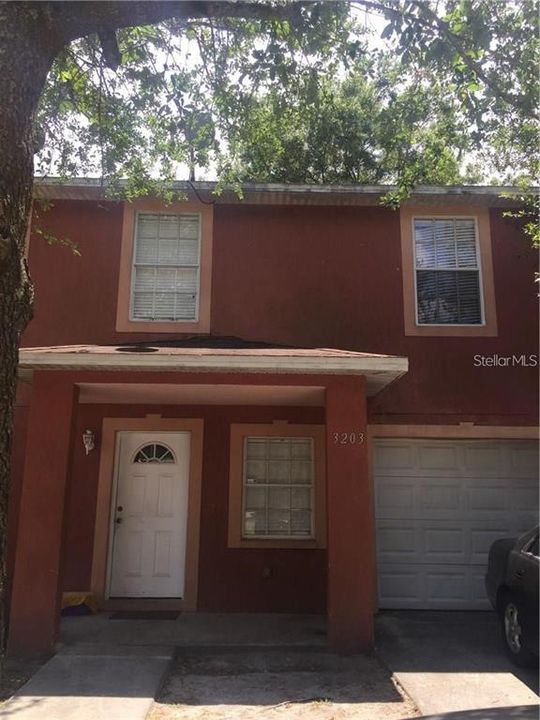 Recently Sold: $190,000 (4 beds, 2 baths, 1594 Square Feet)