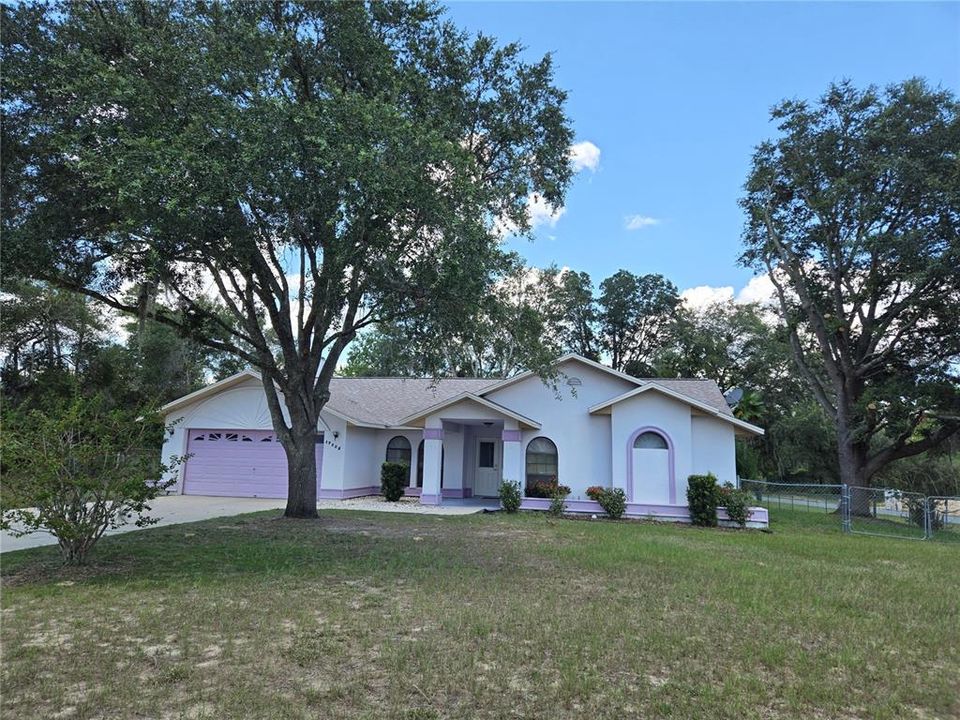 Active With Contract: $325,000 (4 beds, 2 baths, 2229 Square Feet)