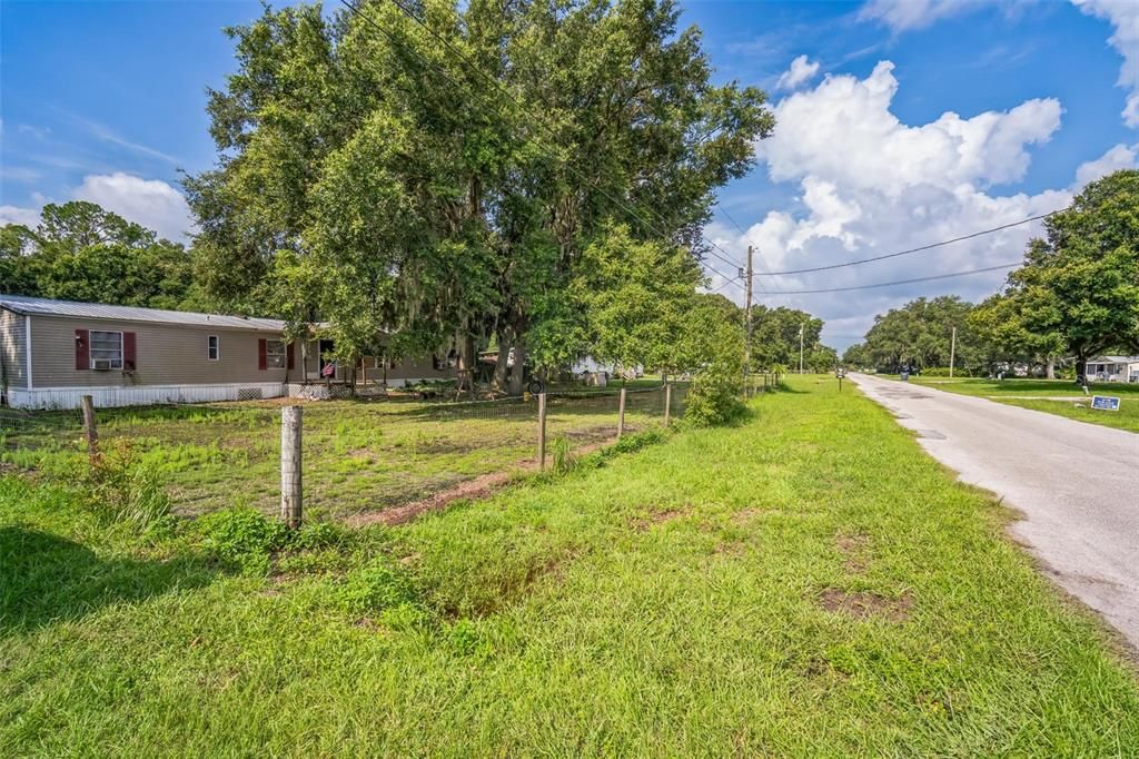 For Sale: $220,000 (4 beds, 2 baths, 2052 Square Feet)