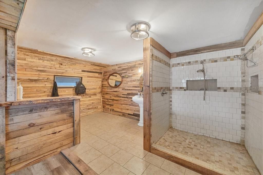 Master Bath Area