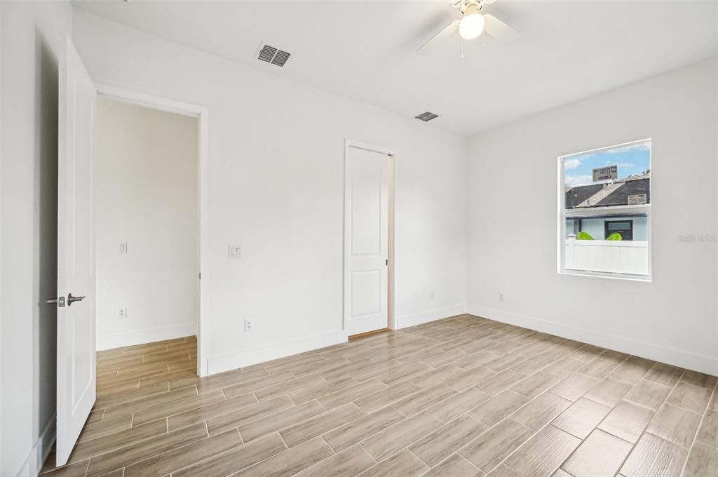 Active With Contract: $310,000 (3 beds, 2 baths, 1345 Square Feet)