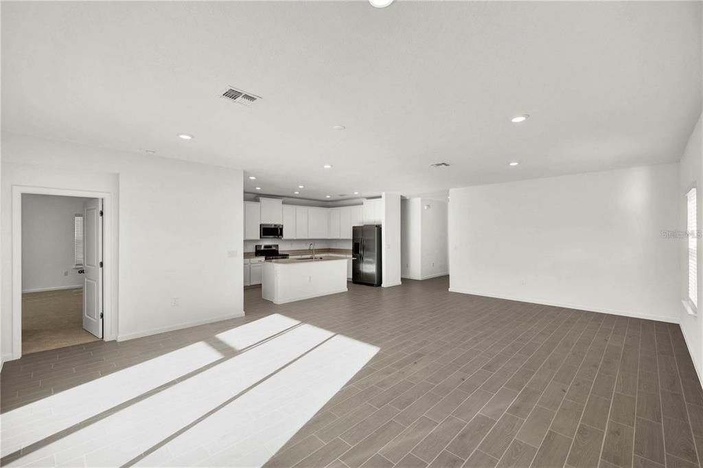 Family Room/Kitchen Combo