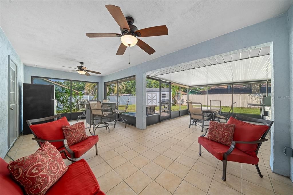 Expansive Tiled Screen in Back Porch