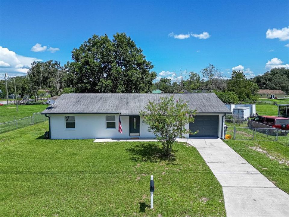 Active With Contract: $289,999 (3 beds, 2 baths, 1107 Square Feet)