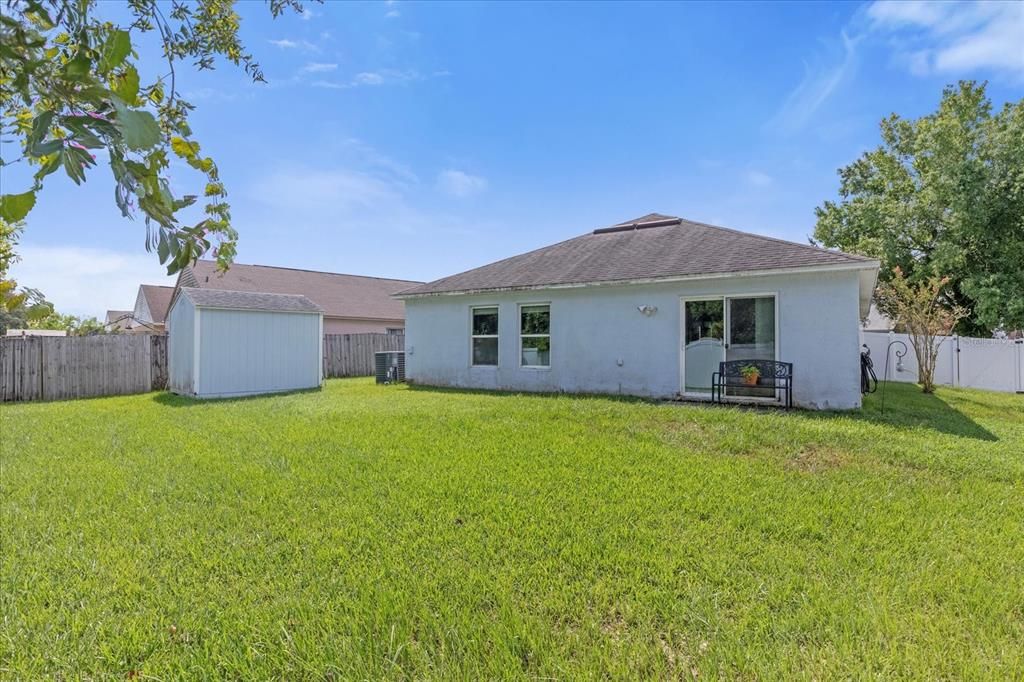 Active With Contract: $359,000 (3 beds, 2 baths, 1440 Square Feet)