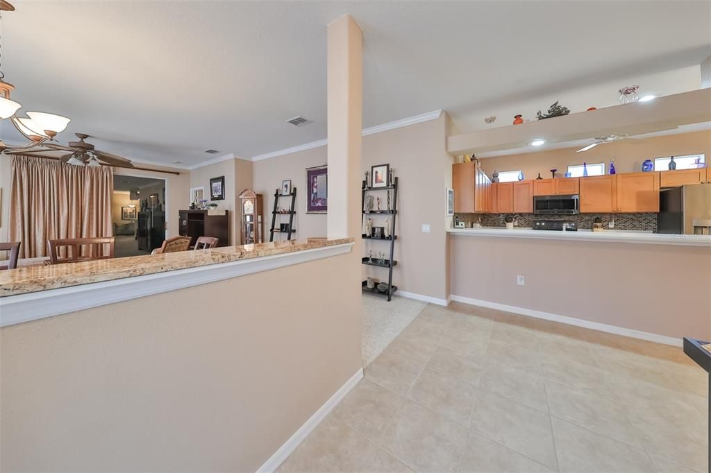 For Sale: $349,900 (3 beds, 2 baths, 1642 Square Feet)