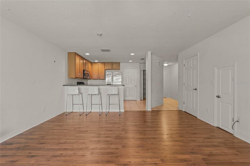 For Sale: $339,900 (3 beds, 2 baths, 1480 Square Feet)